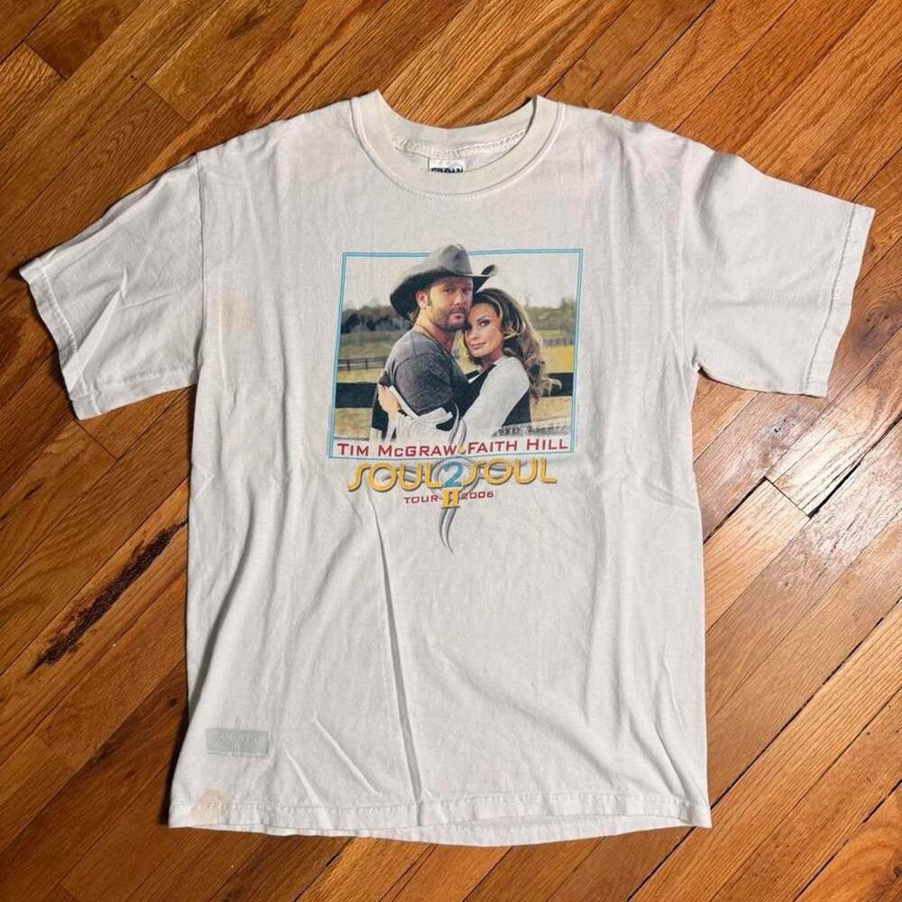 Vintage 2006 Tim McGraw Faith Hill Soul2Soul Tour II T-Shirt Medium